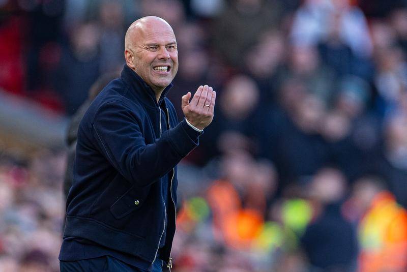 利物浦主帅斯洛特:仍感受到俱乐部高层和球迷的“完全支持”